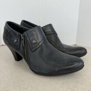 BORN Tanya Leather Fold-over Side Zip Heeled Ankle Booties Women's Size‎ 7 Boho